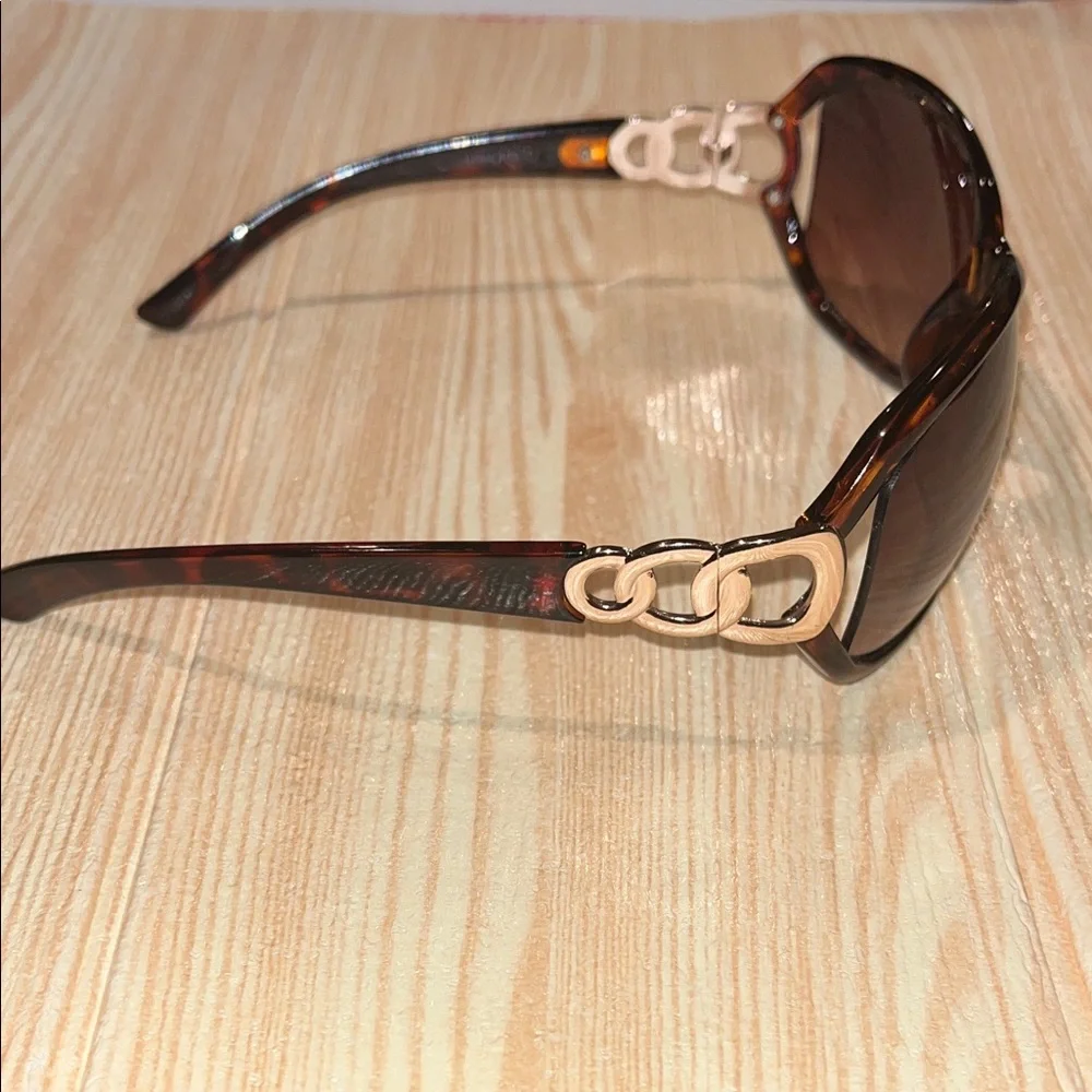 Ann Taylor tortoise Shell oversized Sunglasses EXCELLENT CONDITION